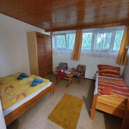 Liget Ueduelo * Siófok