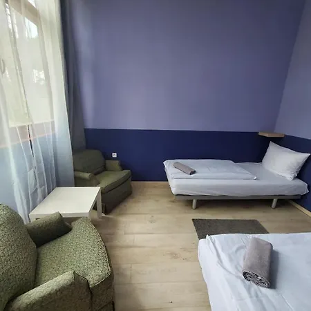 Liget Ueduelo * Siófok