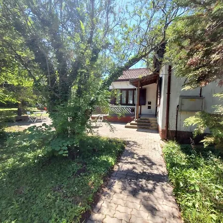 Bed & Breakfast Liget Ueduelo Siofok