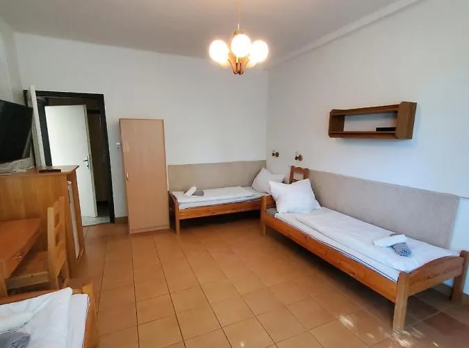 Liget Ueduelo Bed & Breakfast *