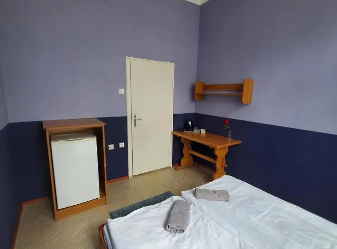 Liget Ueduelo Bed & Breakfast Siófok